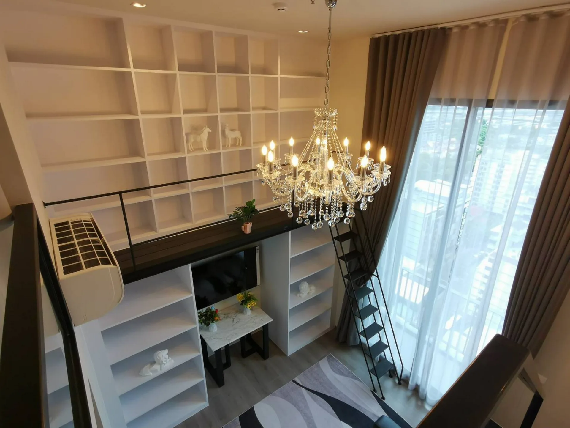 Property photos for The Reserve Phahol - Pradipat