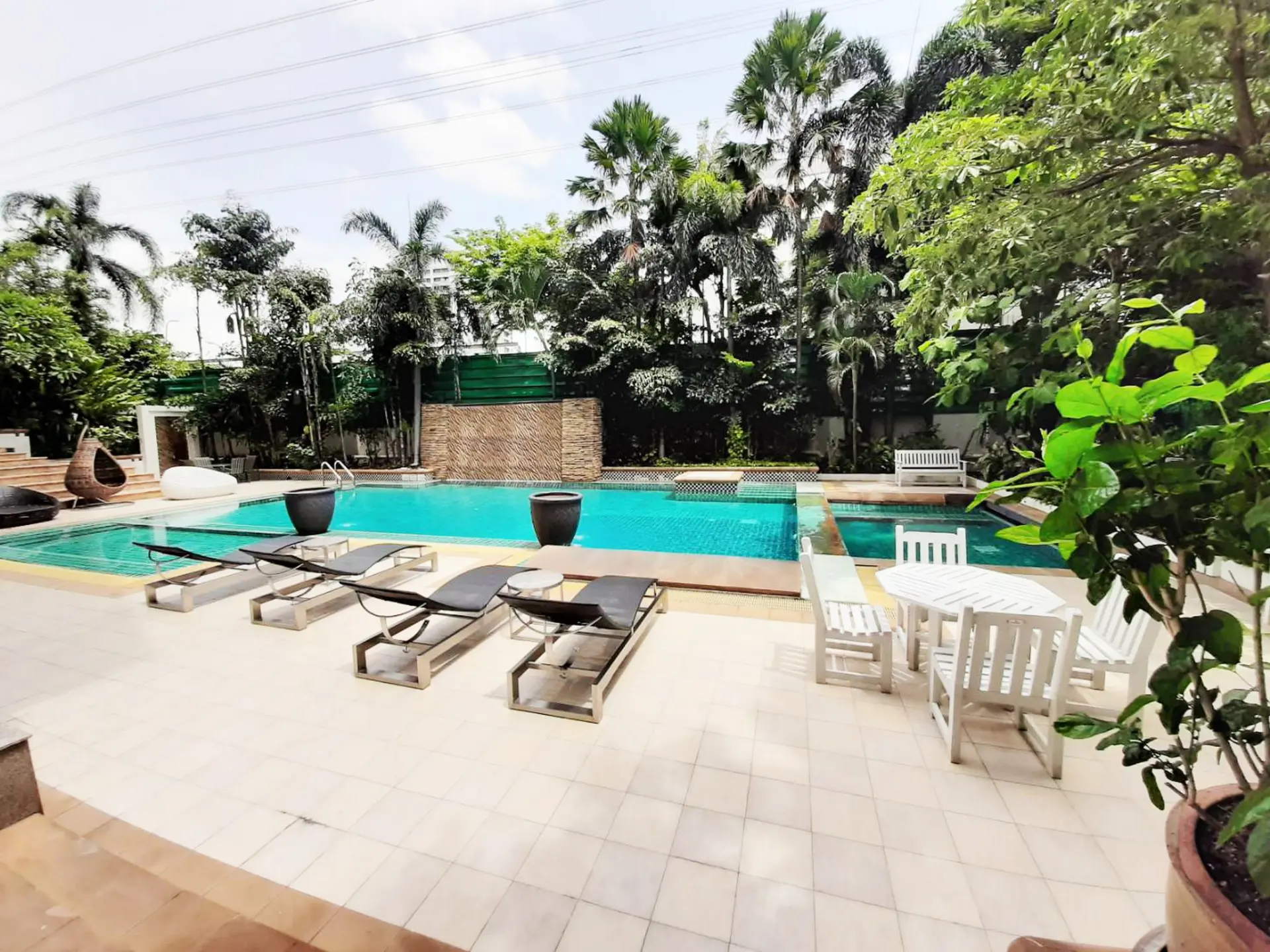 Property photos for Royal Residence Park