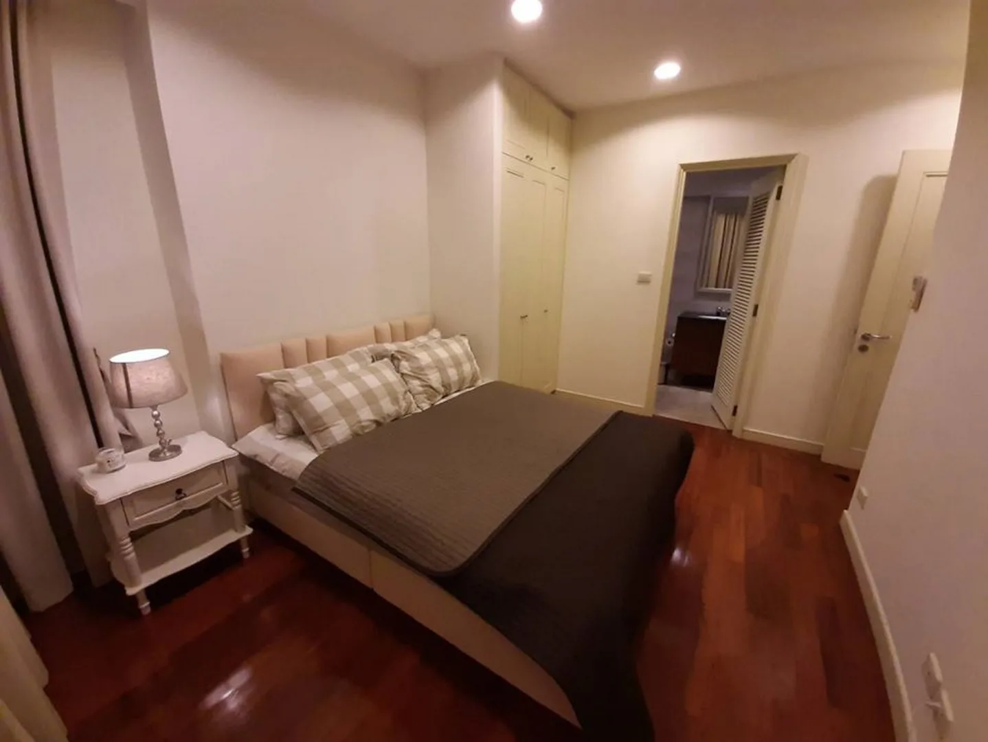 Property photos for Hampton Thonglor 10