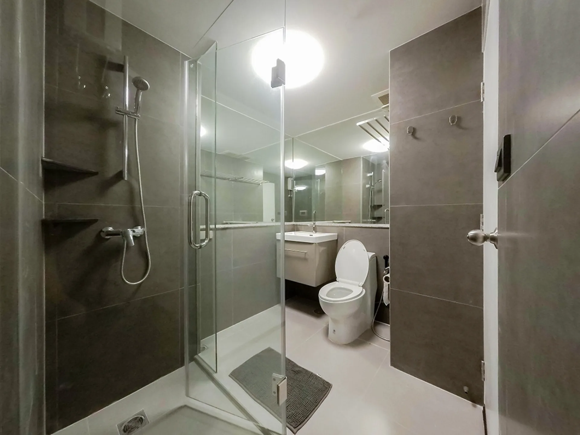 Property photos for Baan Nonzee