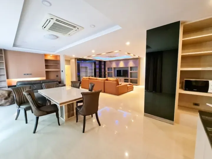 Property photos for Le Premier 1