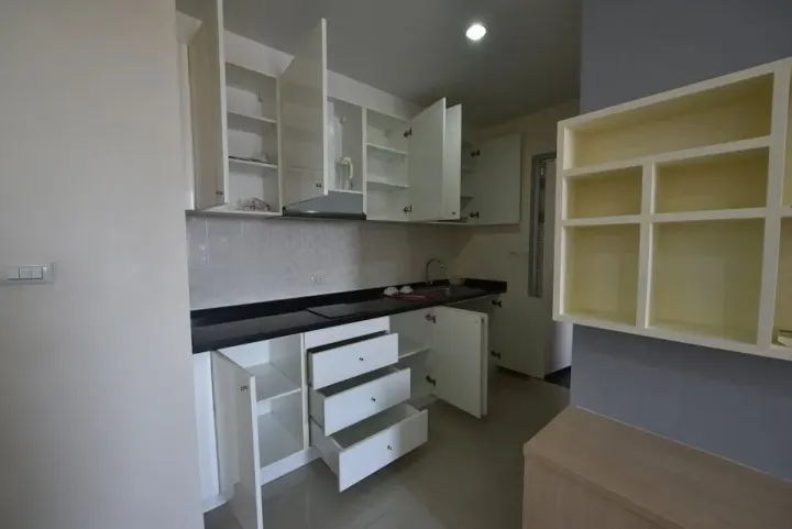 Property photos for Le Rich @ Aree station