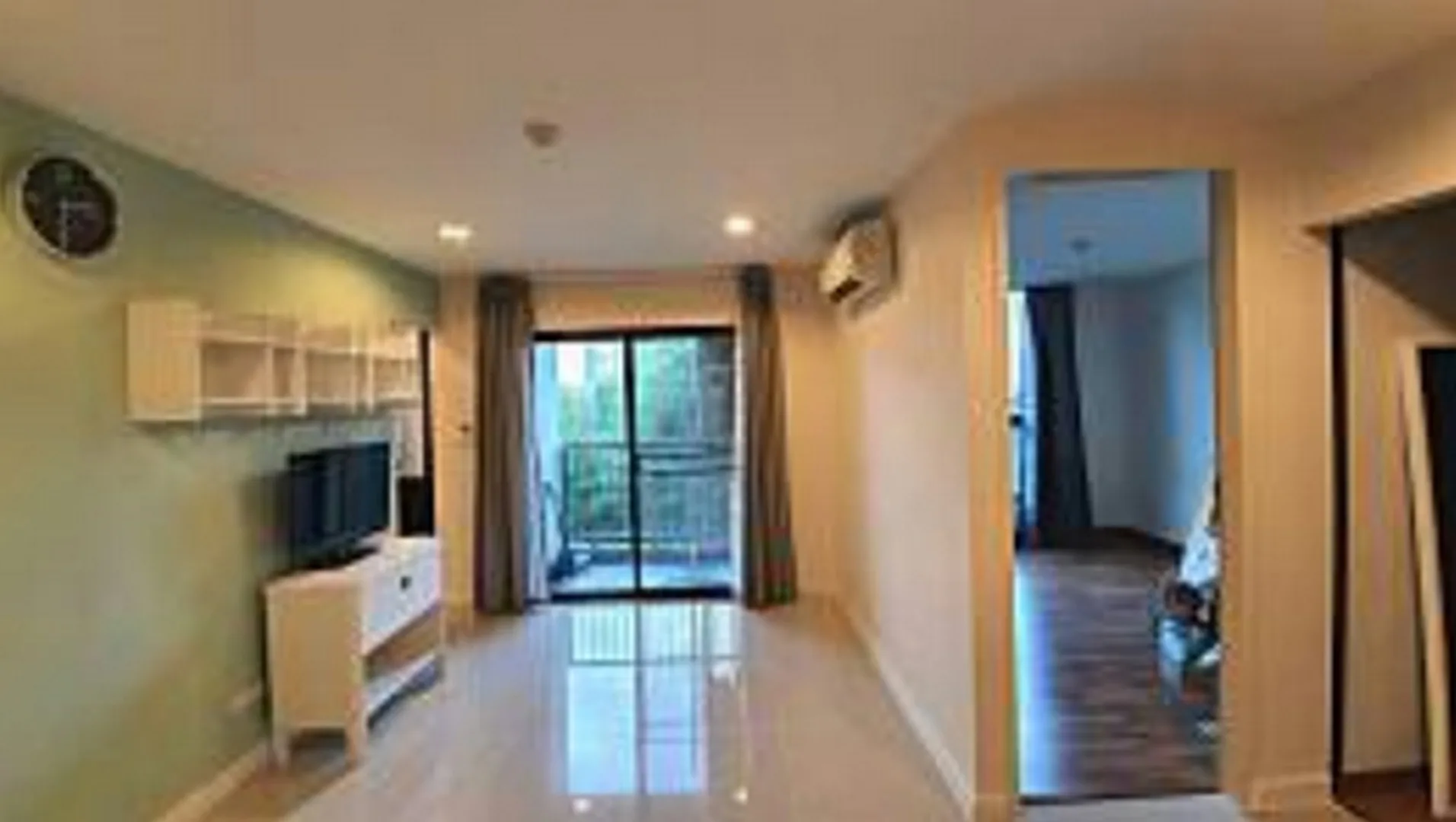 Property photos for Zenith Place Sukhumvit 42