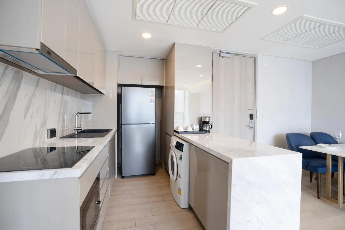 Property photos for Siamese Exclusive Queens