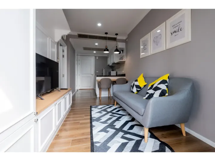 Property photos for Onyx Phaholyothin