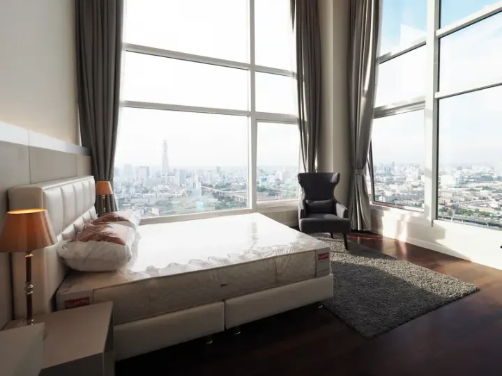 Property photos for Circle Condominium