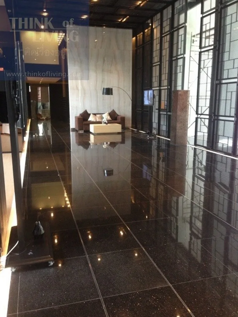 Property photos for Onyx Phaholyothin