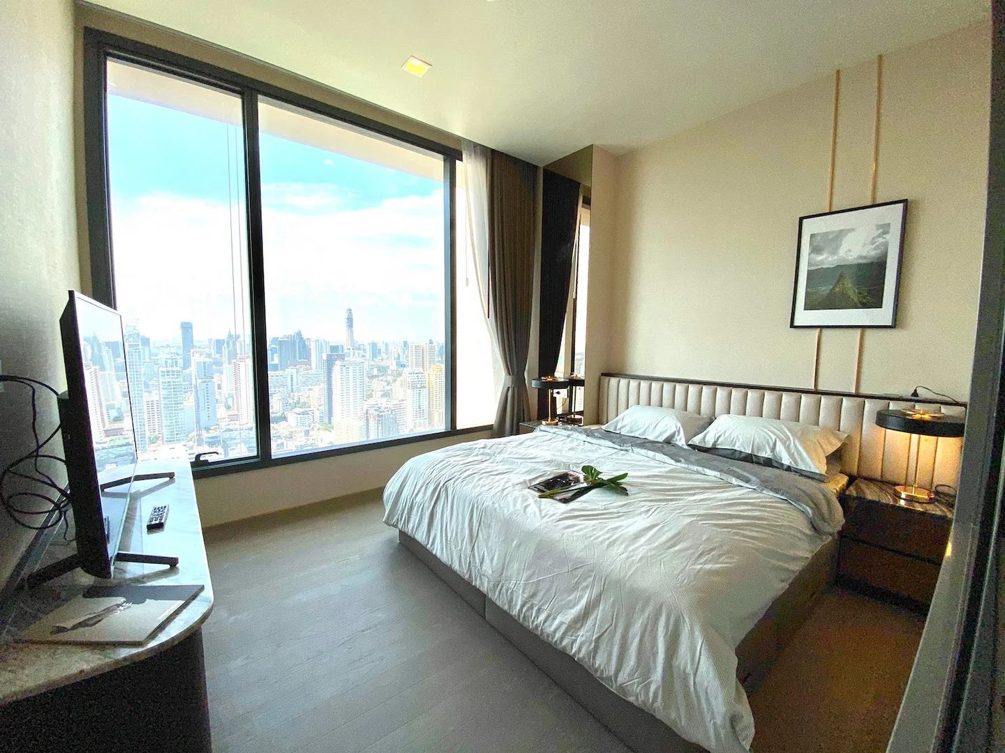 Property photos for The Esse Asoke
