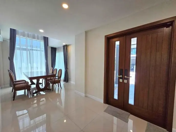 Property photos for The City Maha Chesadabodindranusorn Bridge