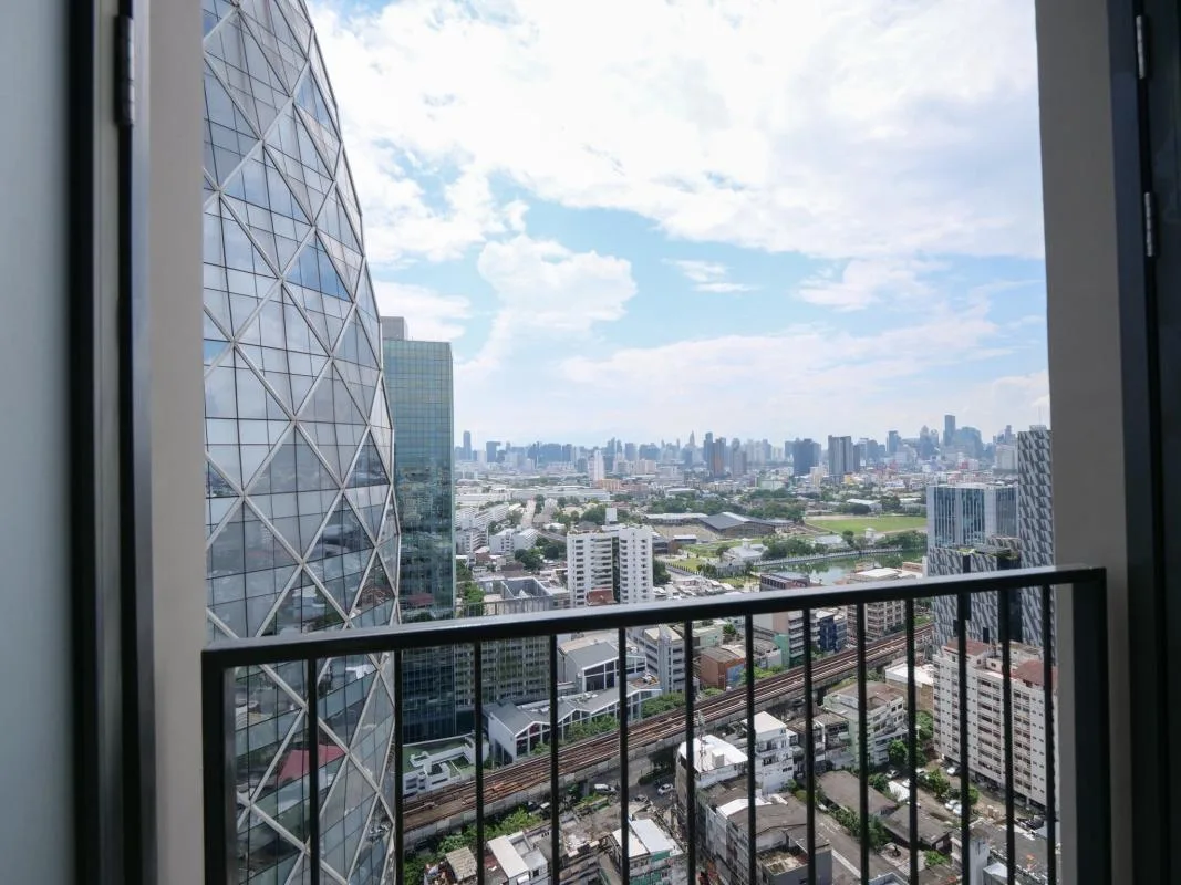 Property photos for Centric Ari Station