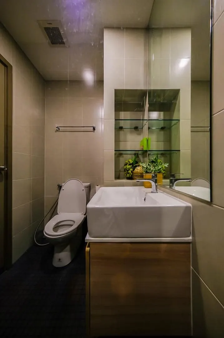 Property photos for IDEO O2