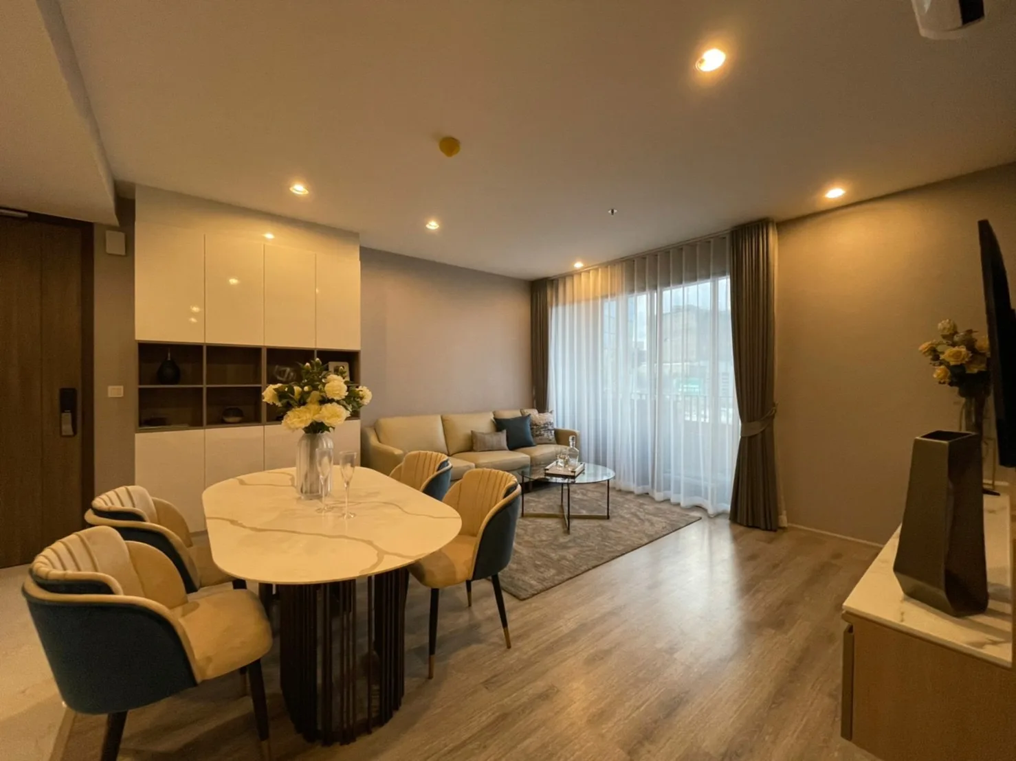Property photos for IDEO Mobi Sukhumvit 66