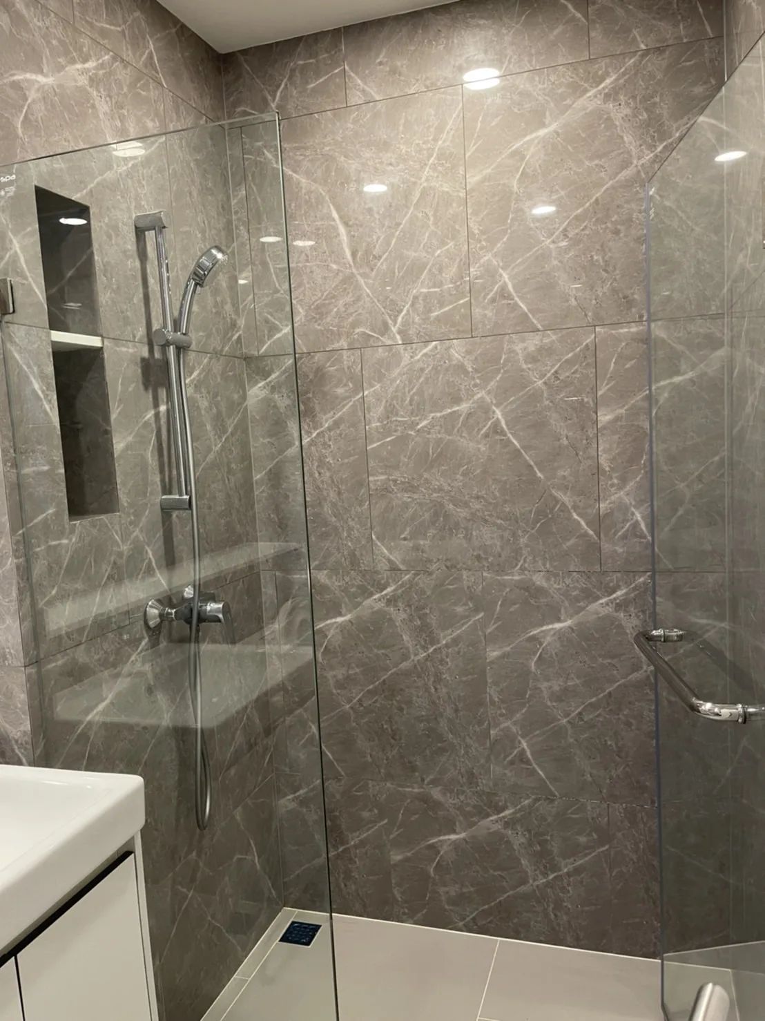 Property photos for Mazarine Ratchayothin