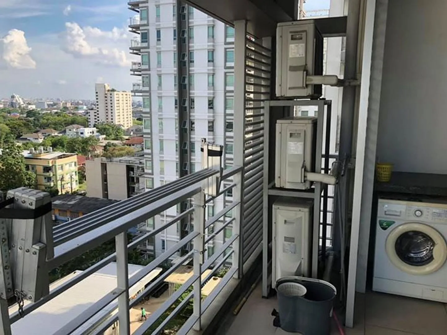 Property photos for The Room Ratchada - Ladprao