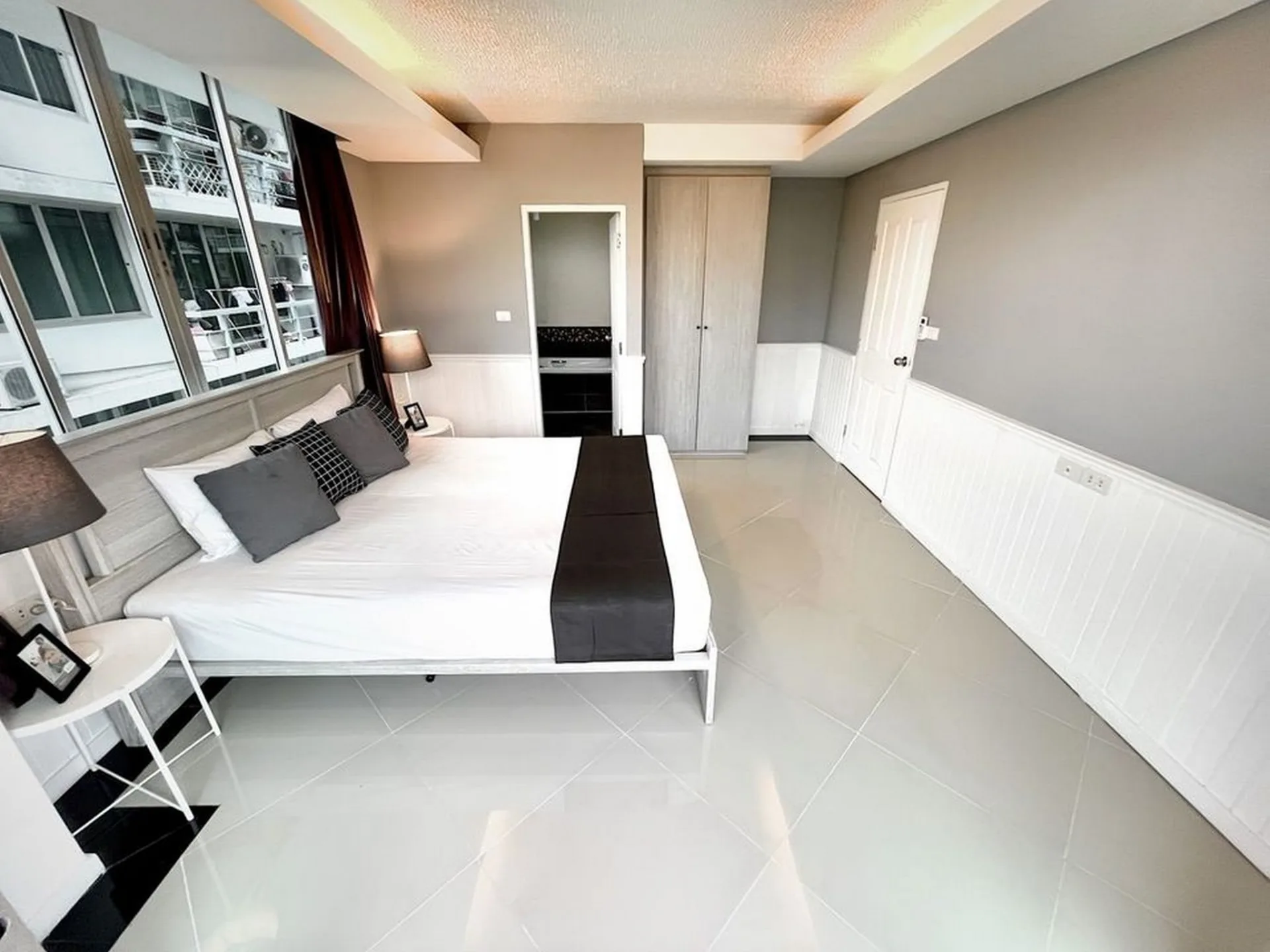 Property photos for The Waterford Sukhumvit 50 Onnut