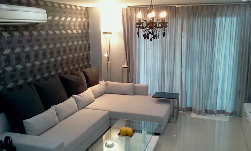 Property photos for The Clover Thonglor