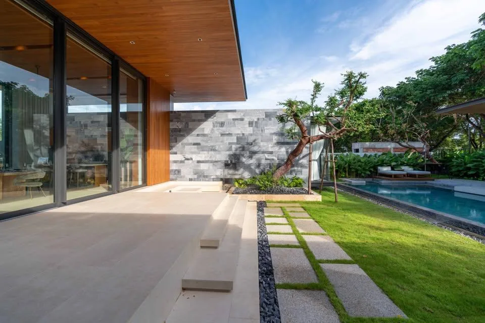 Property photos for Botanica Foresta
