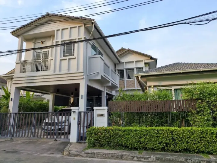 Property photos for Mantana Krungthep Kreetha 7