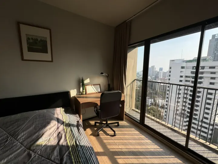 Property photos for Noble Refine