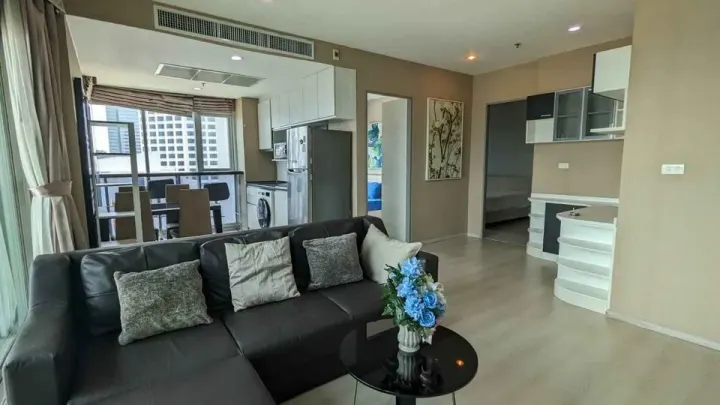 Property photos for Life Ratchadapisek