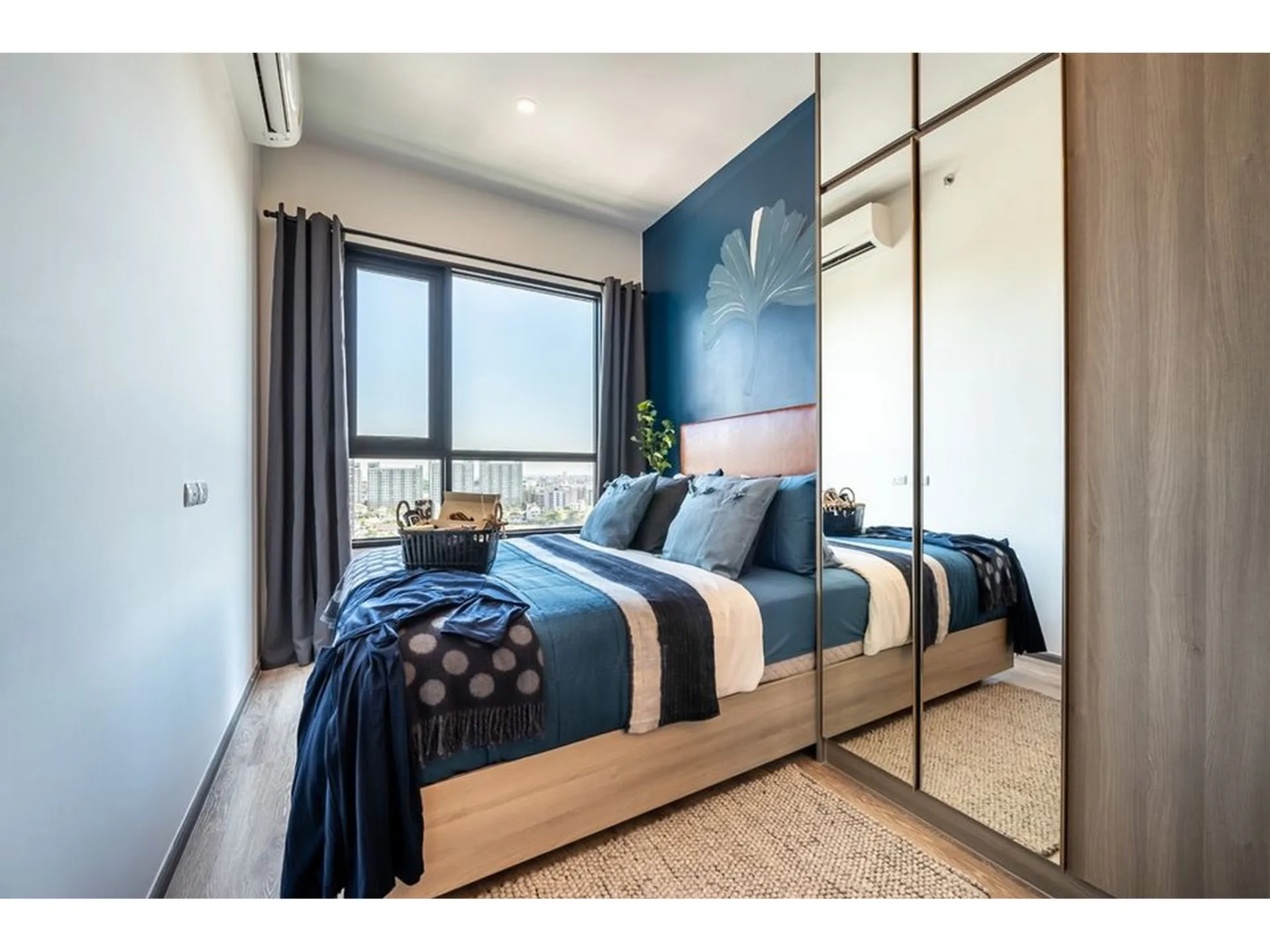 Property photos for Knightsbridge Prime Onnut