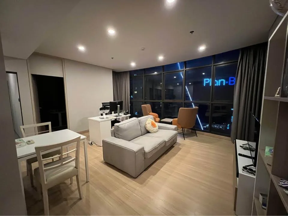 Property photos for Lumpini Suite Phetchaburi - Makkasan