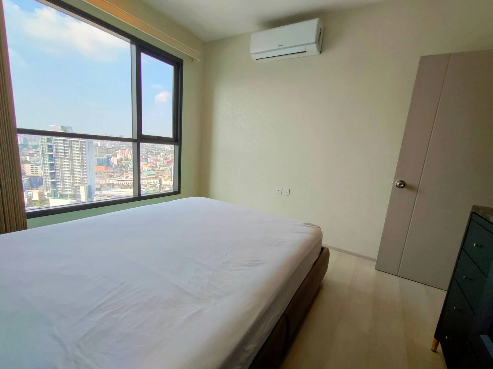 Property photos for Life Sukhumvit 48