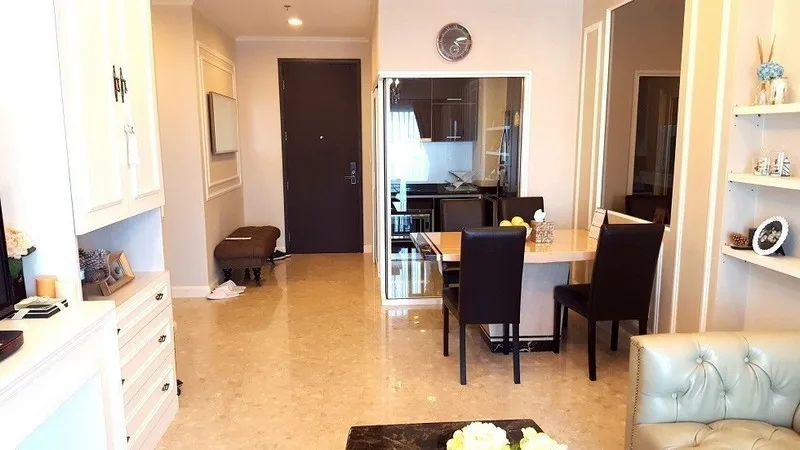 Property photos for The Crest Sukhumvit 34