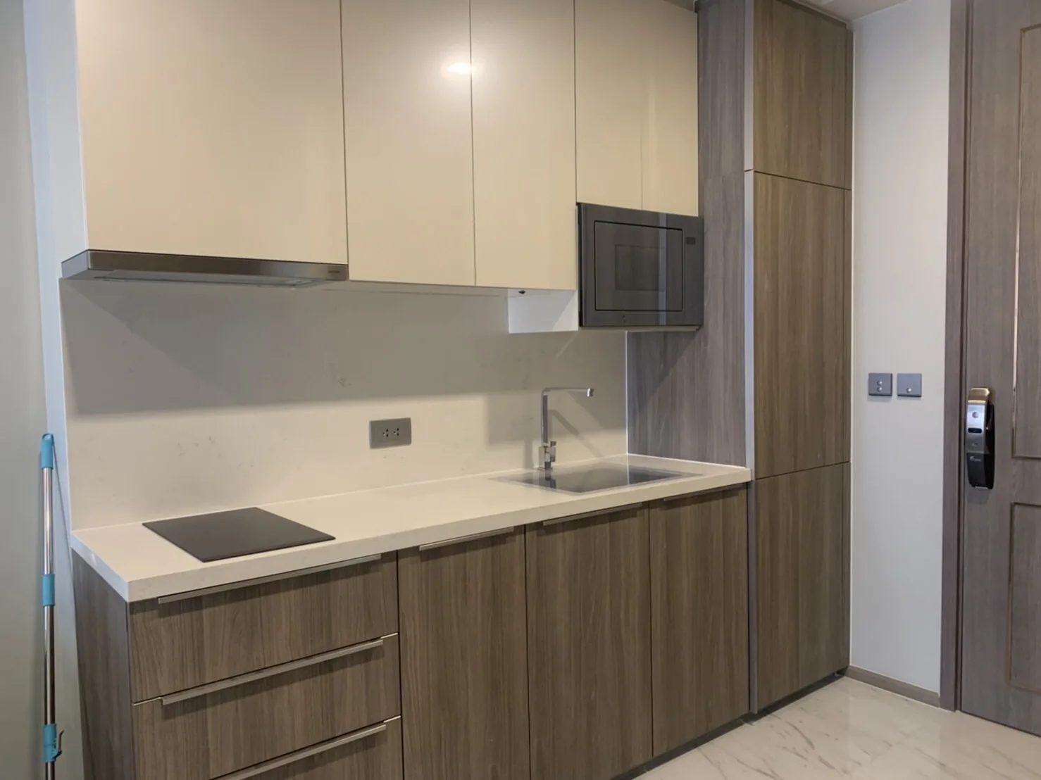 Property photos for Celes Asoke