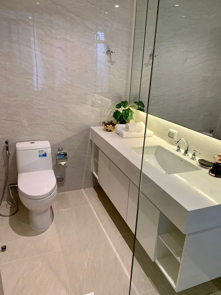 Property photos for Muniq Langsuan