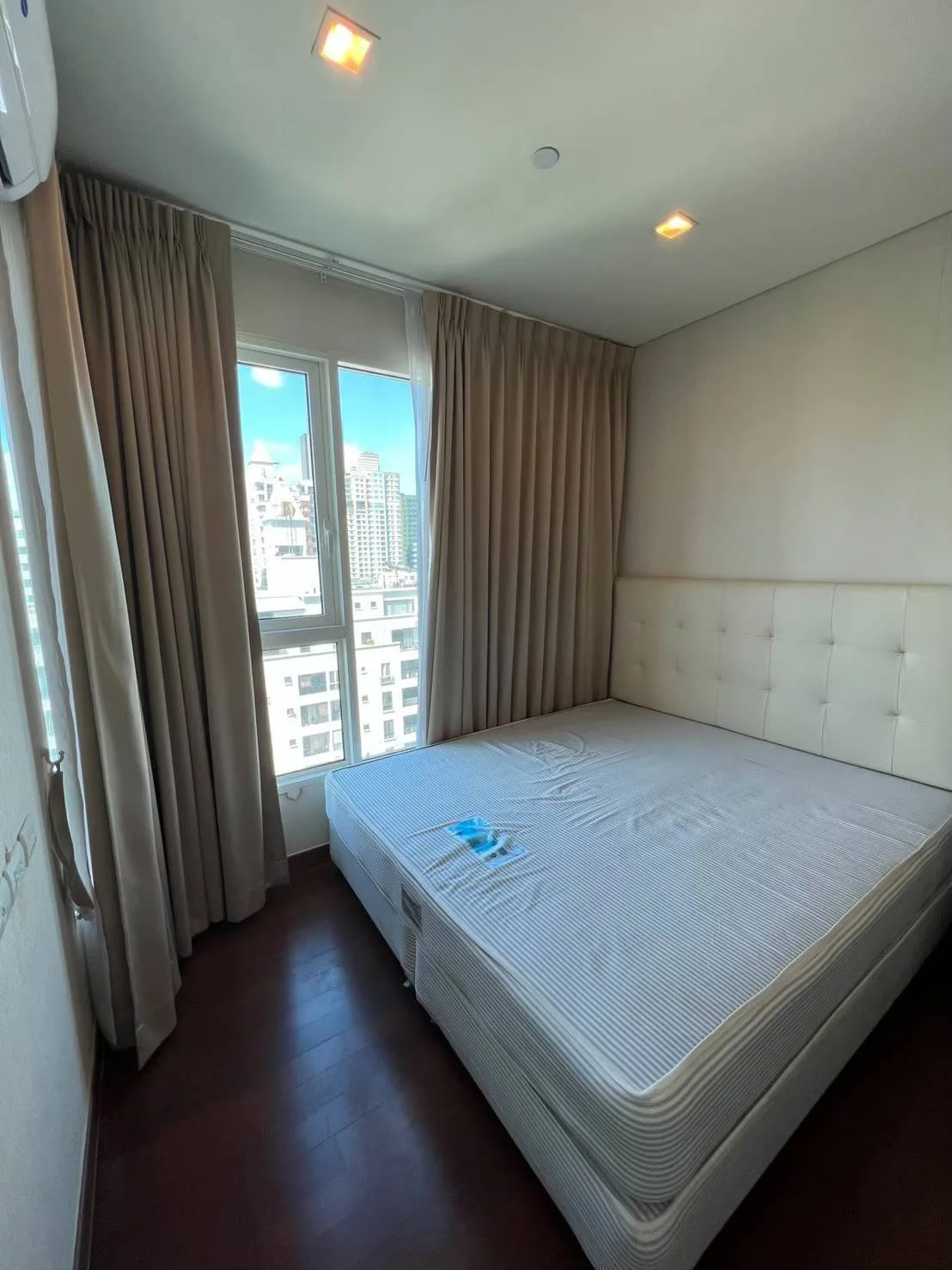 Property photos for Ivy Thonglor