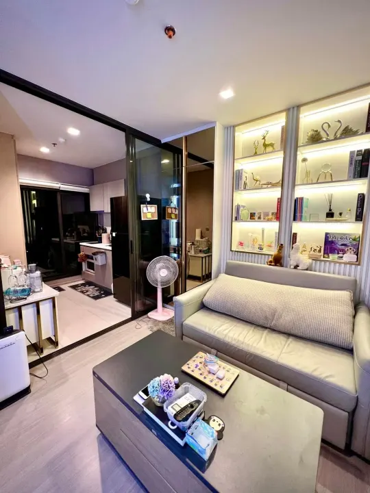 Property photos for LIFE Asoke - Rama 9