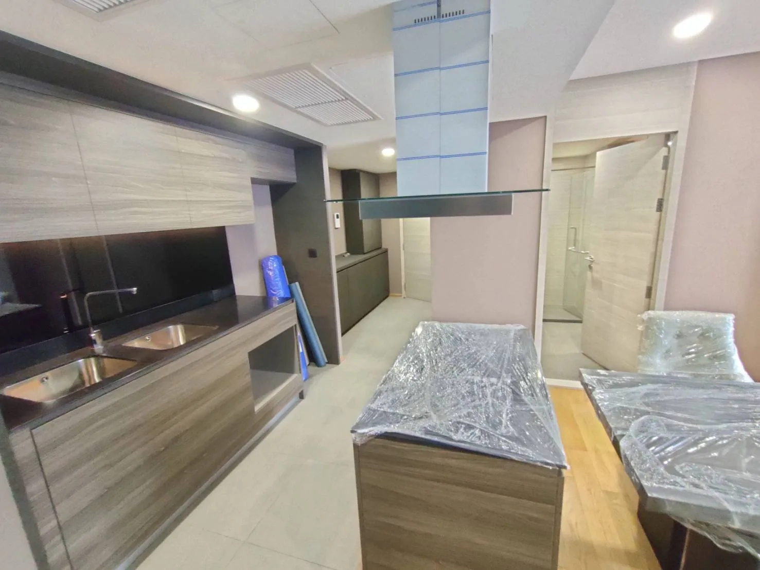 Property photos for Klass Condo Langsuan