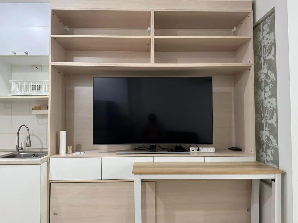 Property photos for The Clover Thonglor