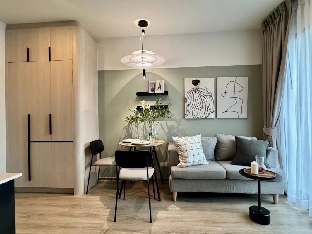 Property photos for Nue District R9