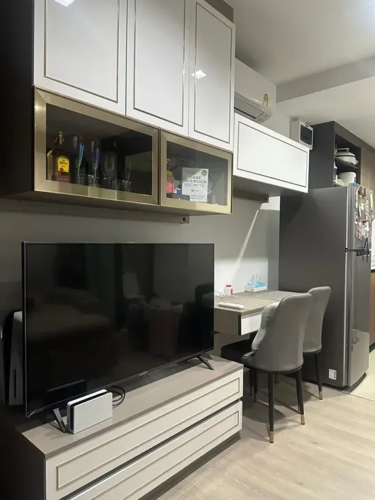 Property photos for THE LINE Phahonyothin Park