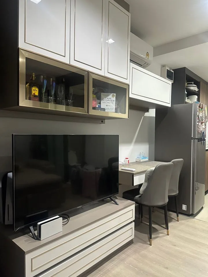 Property photos for THE LINE Phahonyothin Park