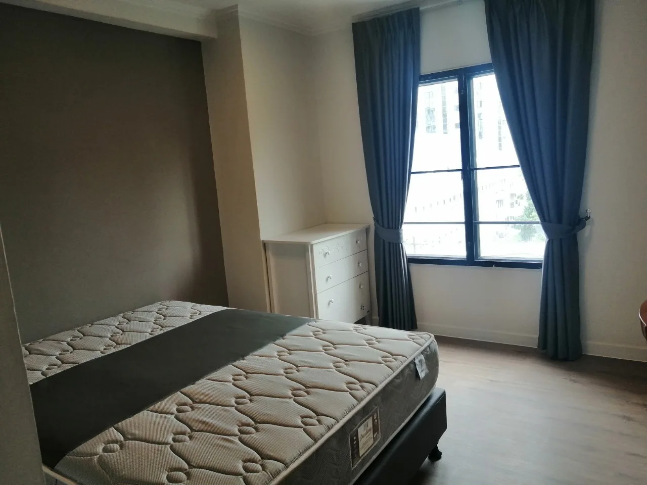 Property photos for Lily House