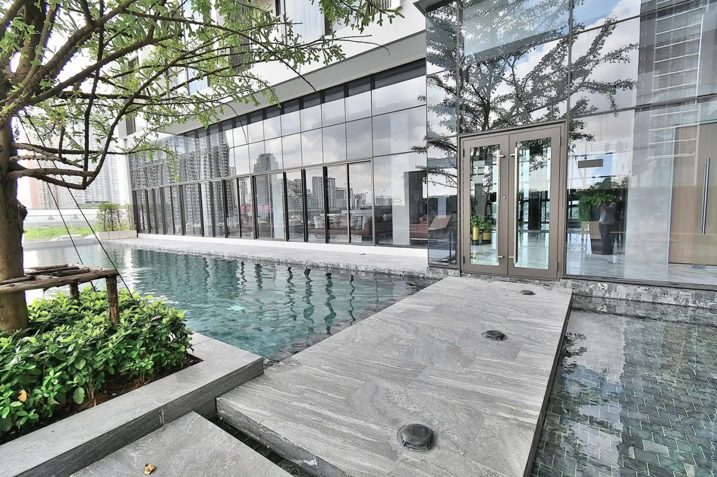 Property photos for Chewathai Residence Asoke