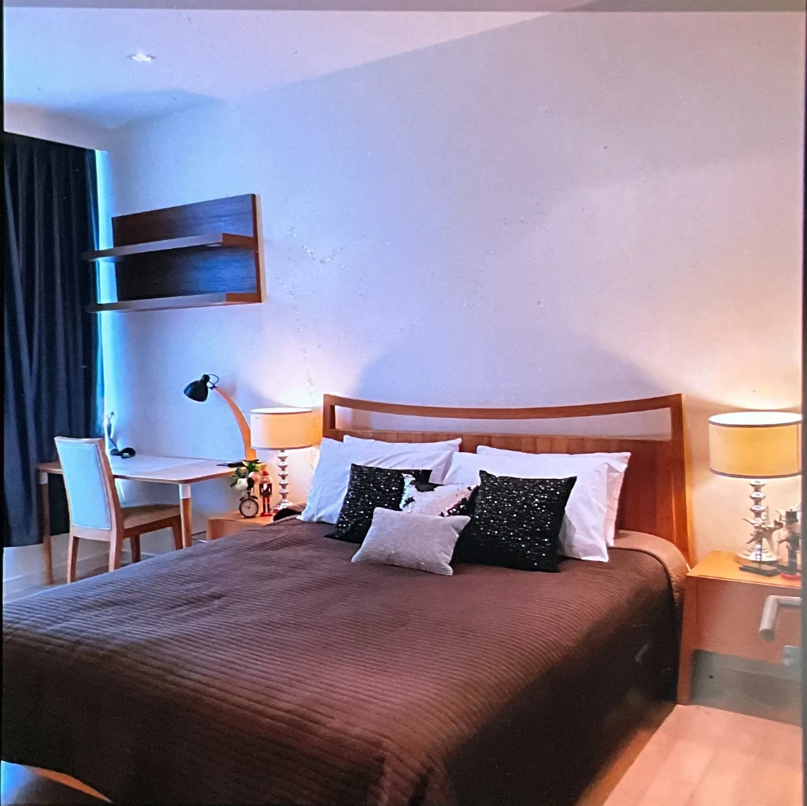 Property photos for Eight Thonglor Residence