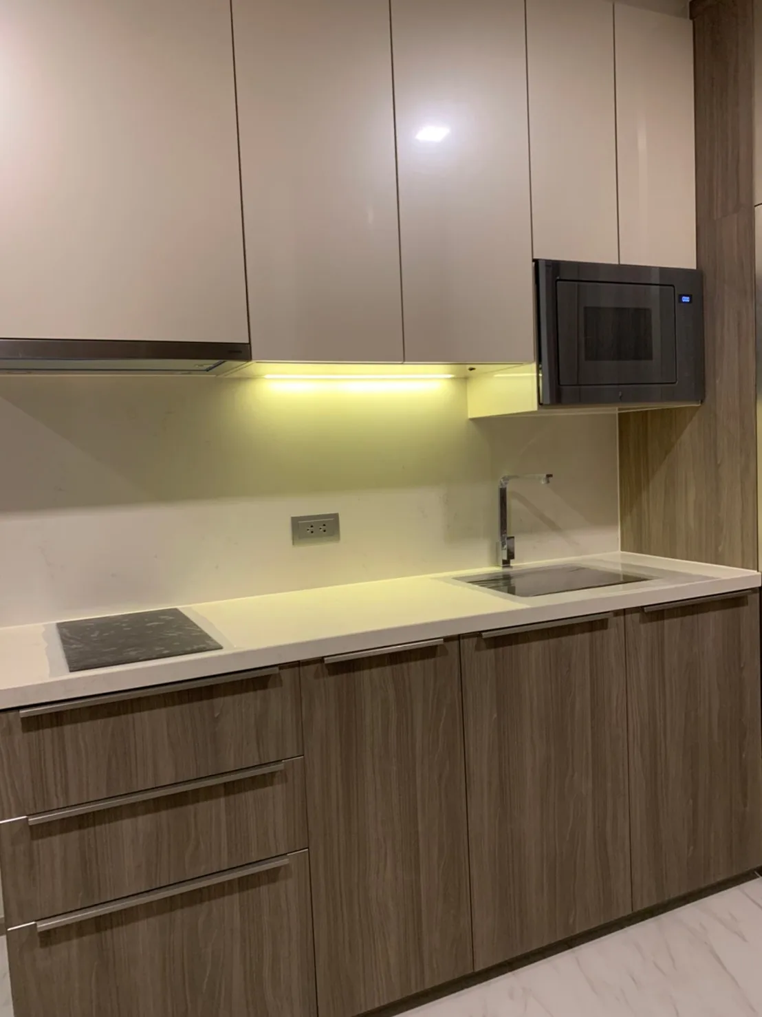 Property photos for Celes Asoke