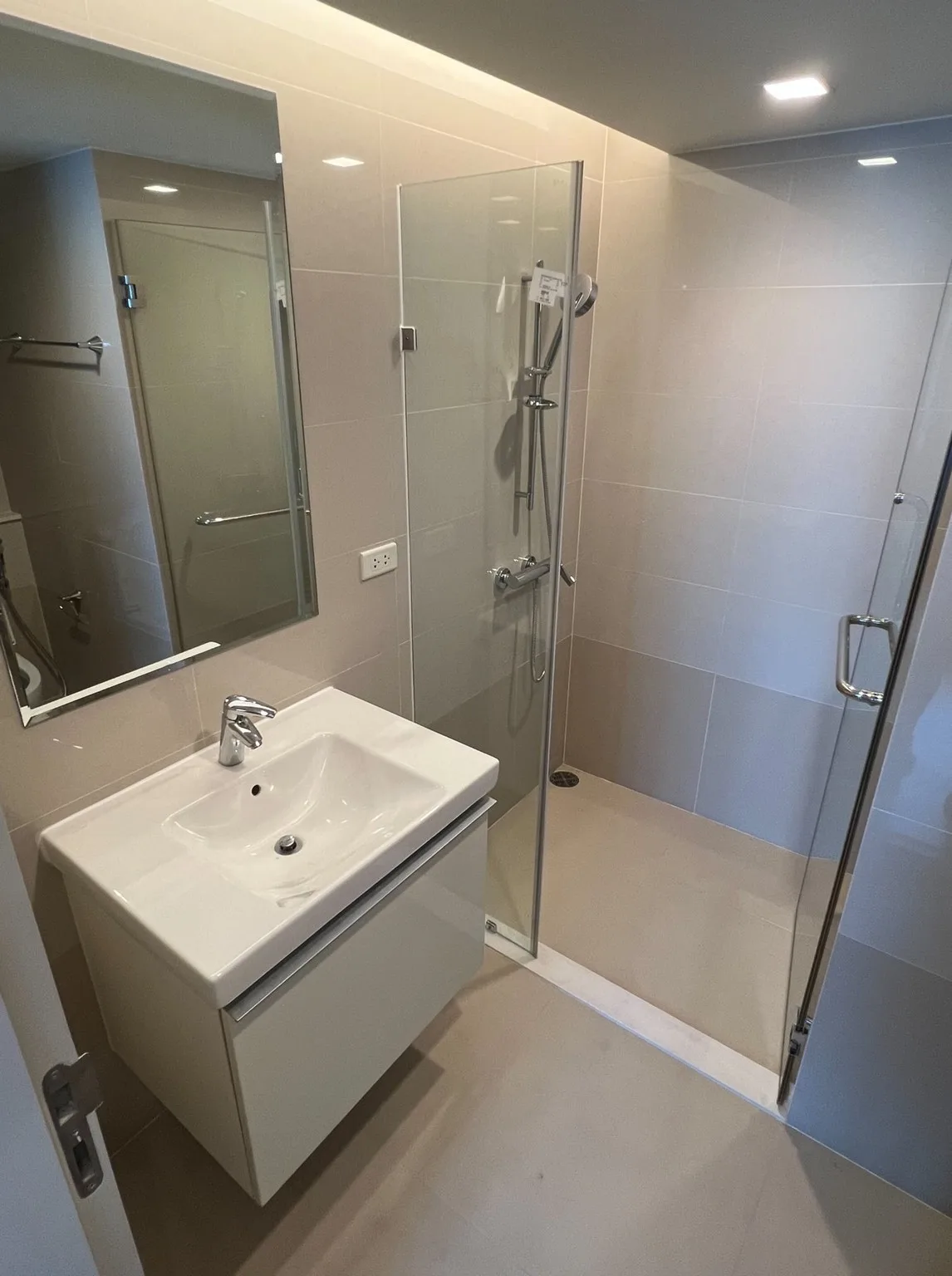 Property photos for Focus Ploenchit