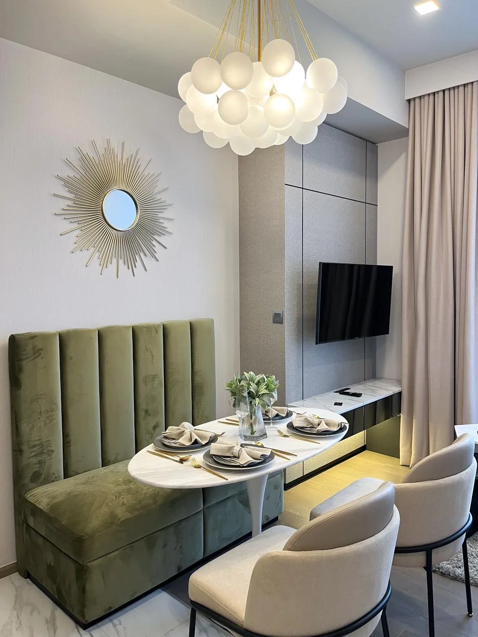 Property photos for Celes Asoke