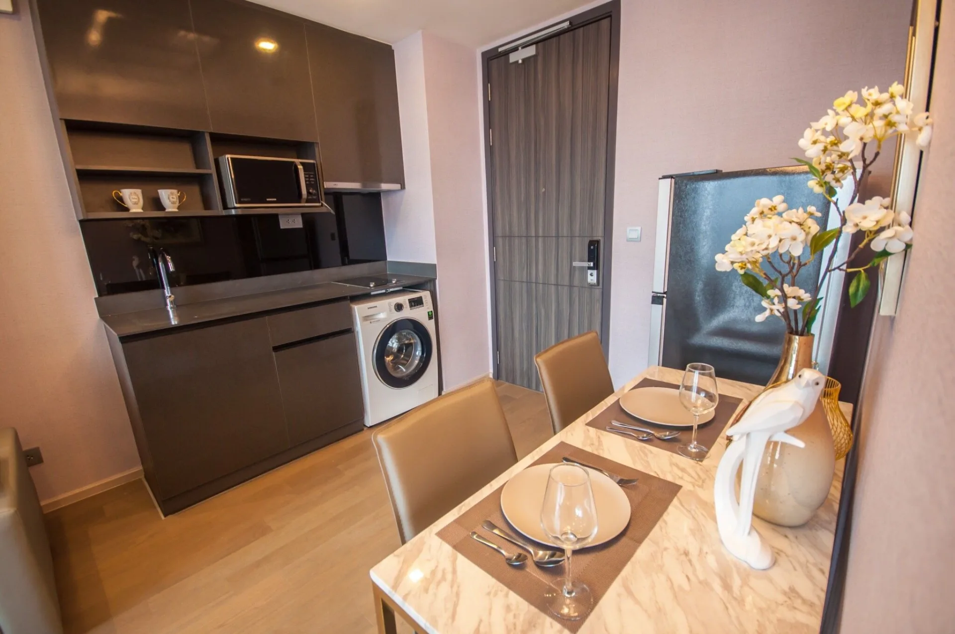 Property photos for Ashton Asoke