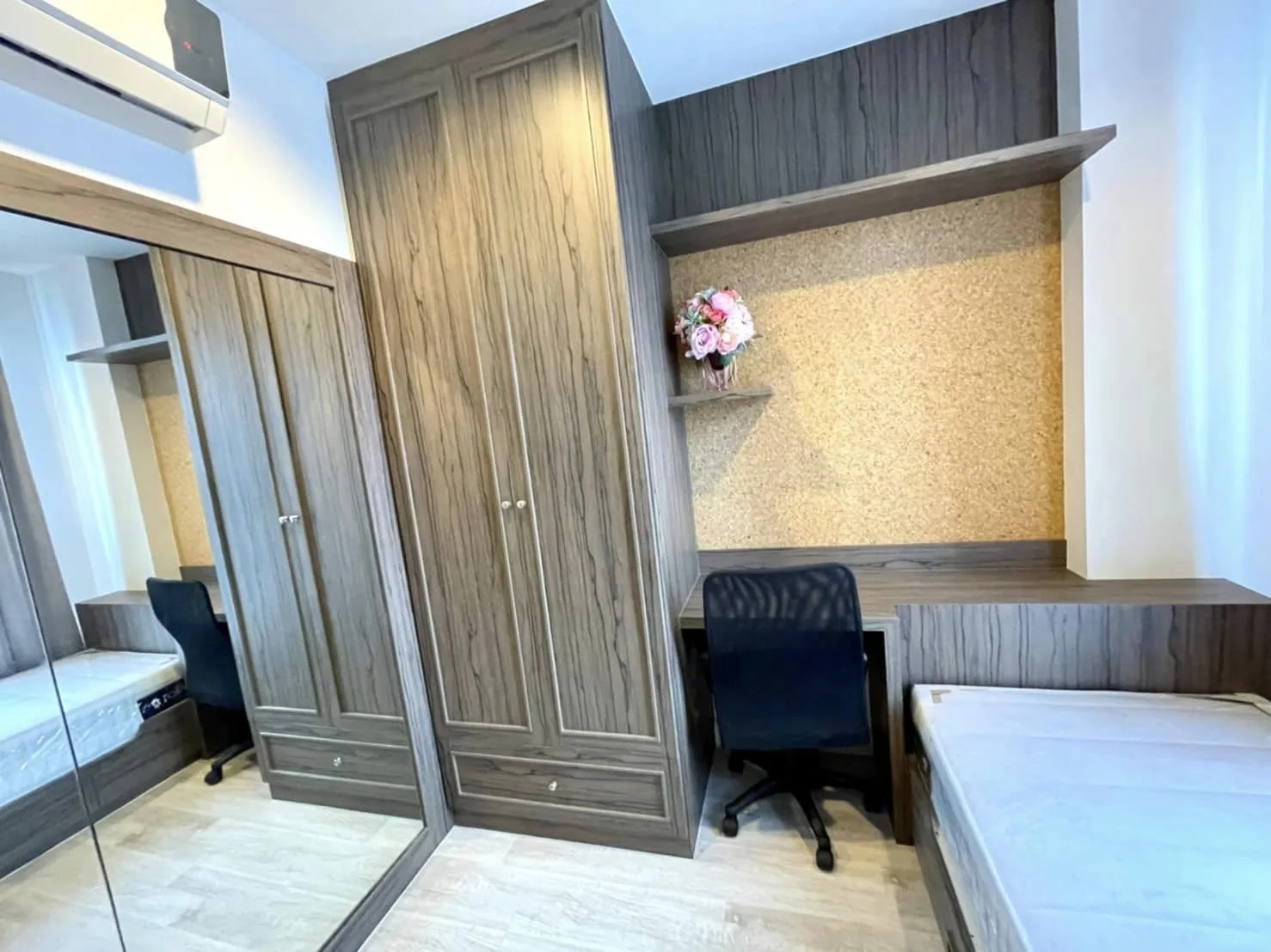 Property photos for Ideo Mobi Rama 9