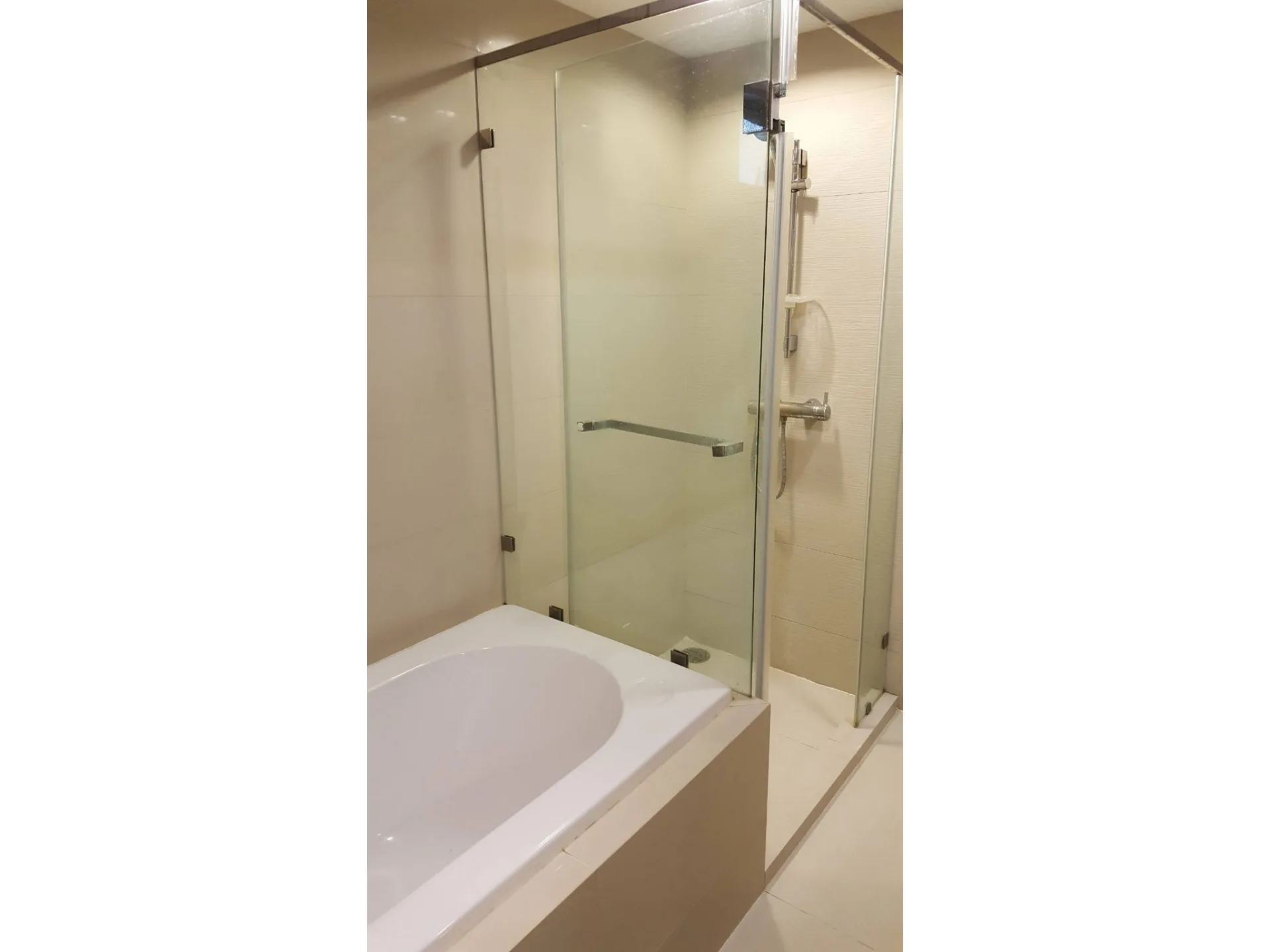 Property photos for Belle Grand Rama 9