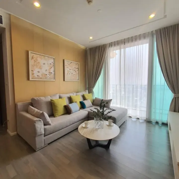 Property photos for 333 Riverside