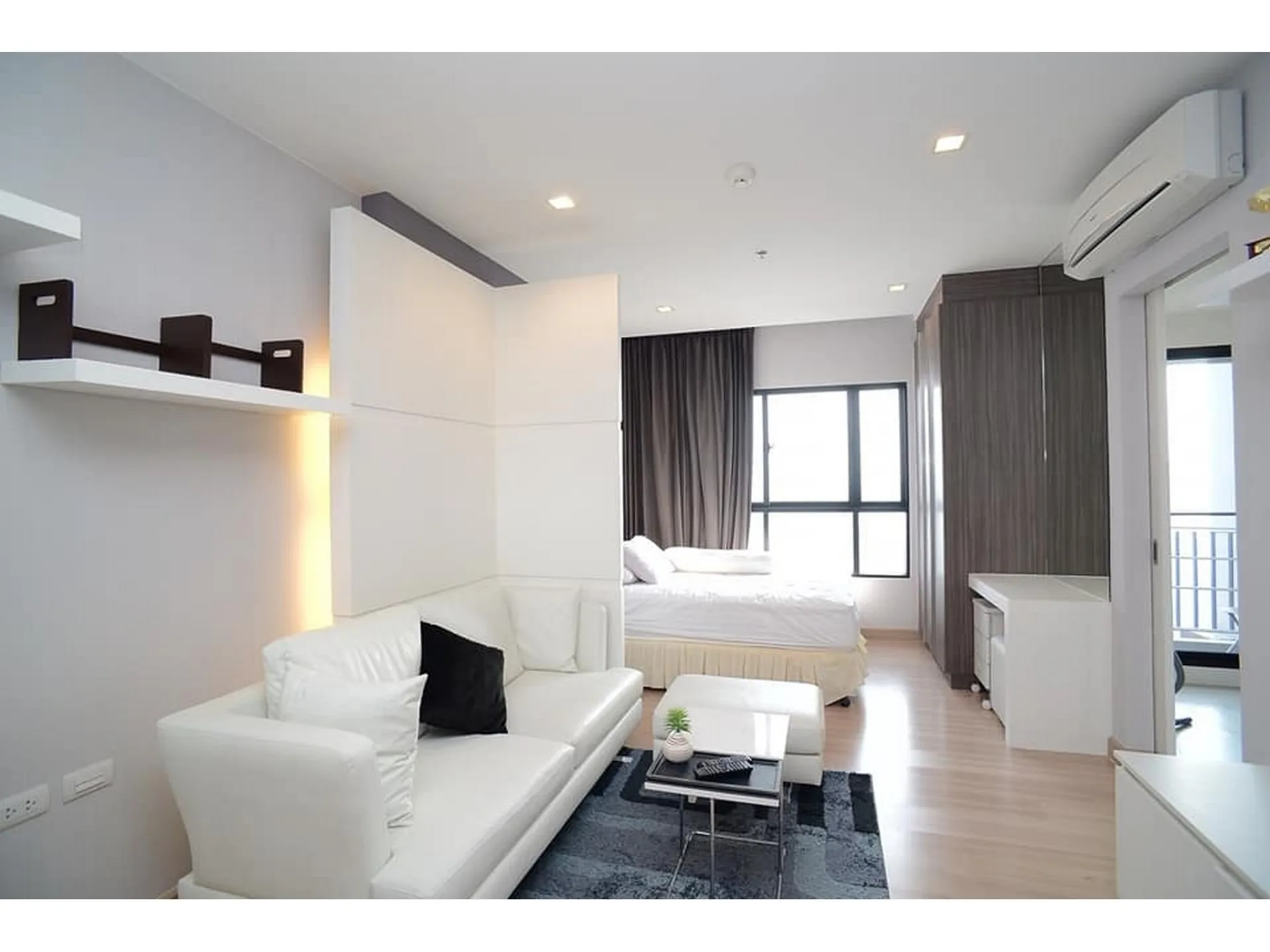 Property photos for Urbano Absolute Sathon - Taksin