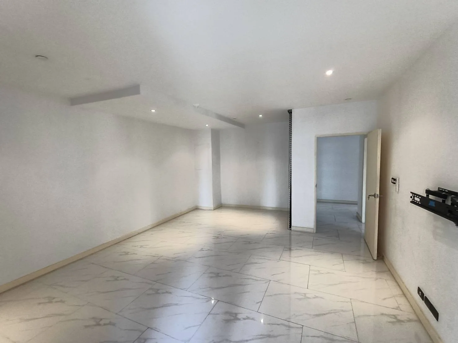 Property photos for Moon Tower
