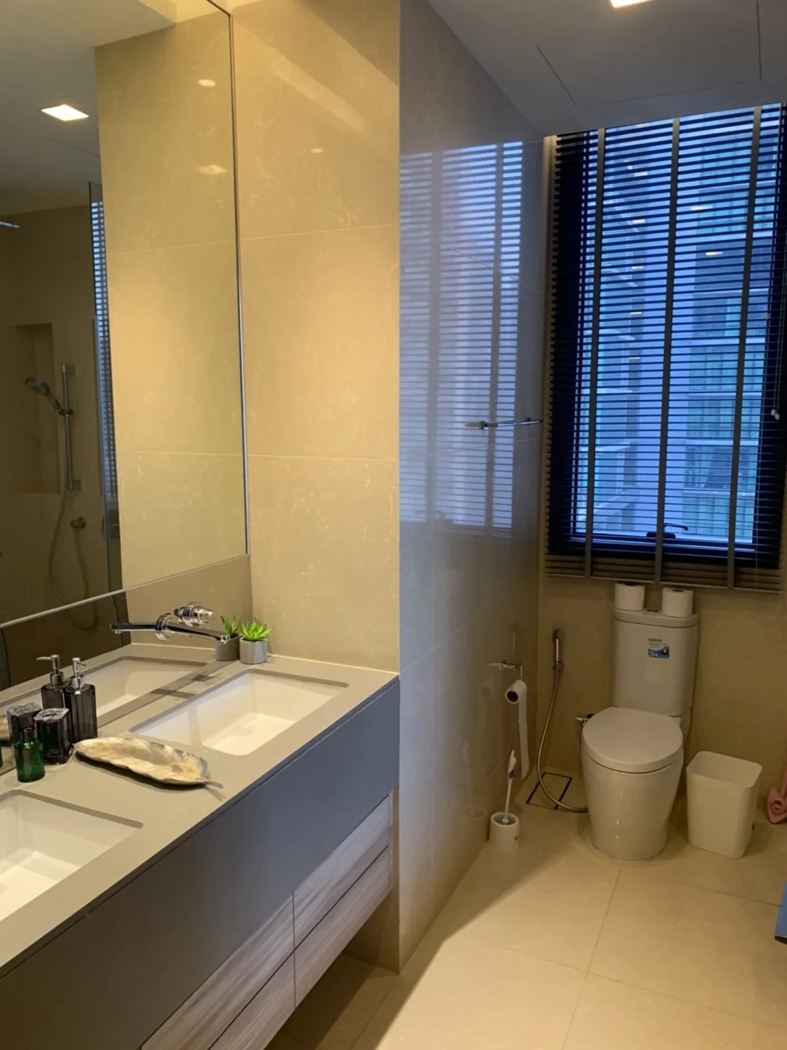 Property photos for The Esse Asoke